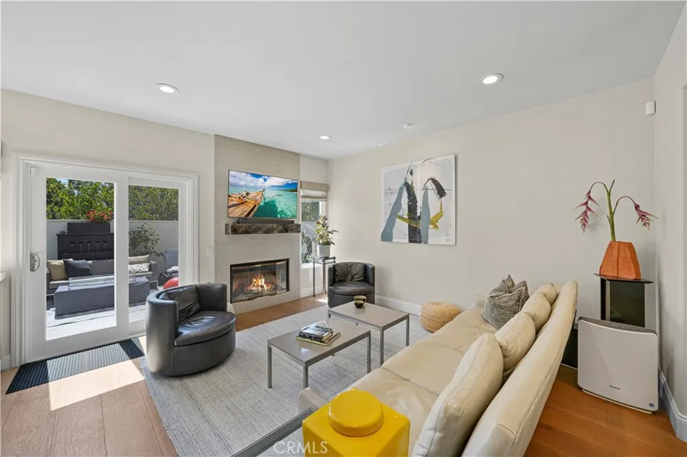 3112 Corte Hermosa Newport Beach, CA 92660