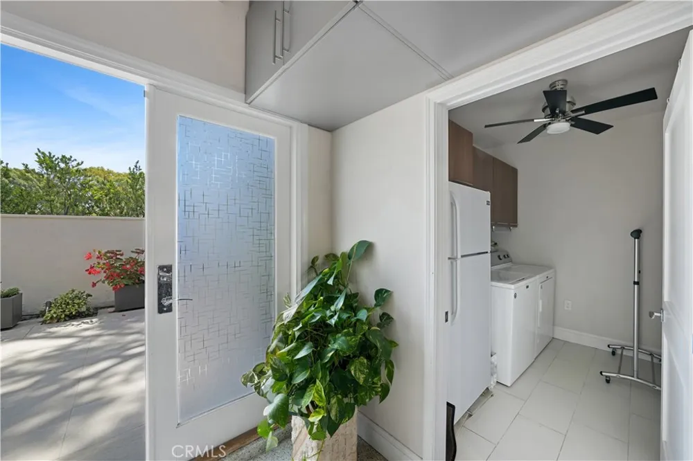 3112 Corte Hermosa Newport Beach, CA 92660