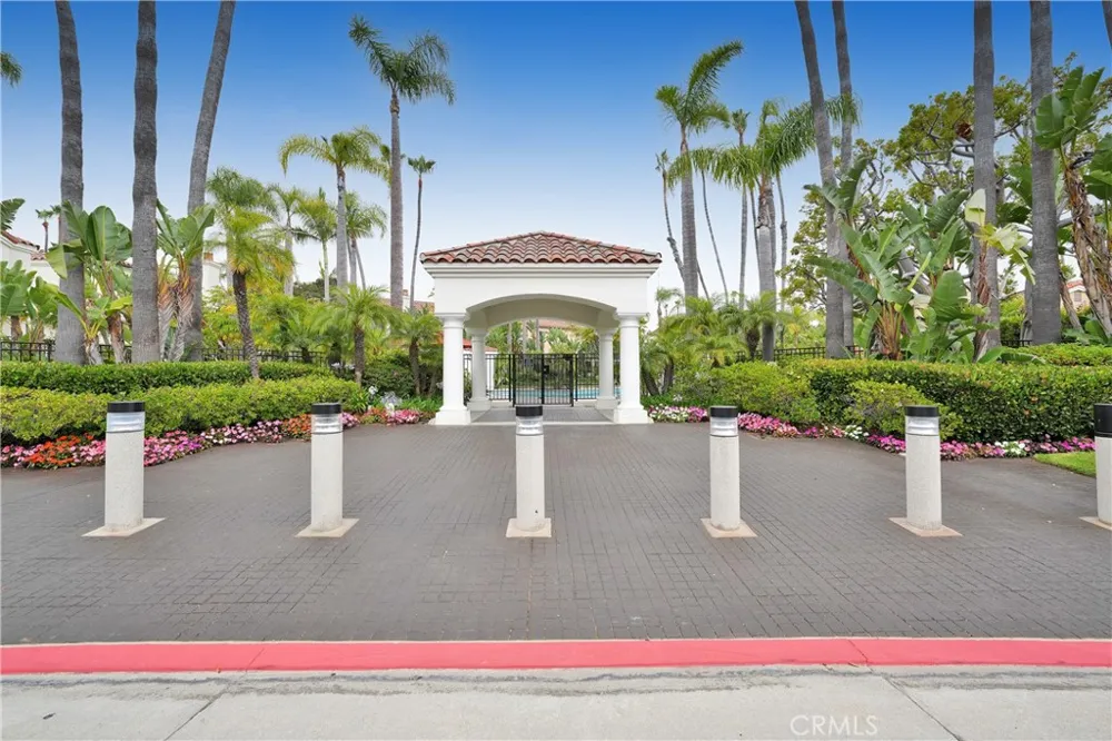 3112 Corte Hermosa Newport Beach, CA 92660