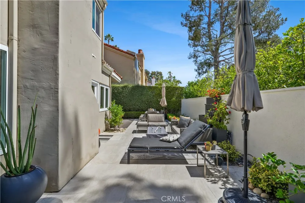 3112 Corte Hermosa Newport Beach, CA 92660