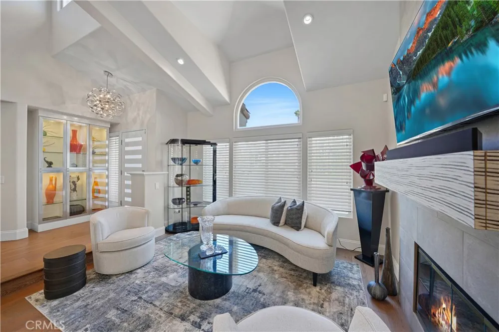 3112 Corte Hermosa Newport Beach, CA 92660