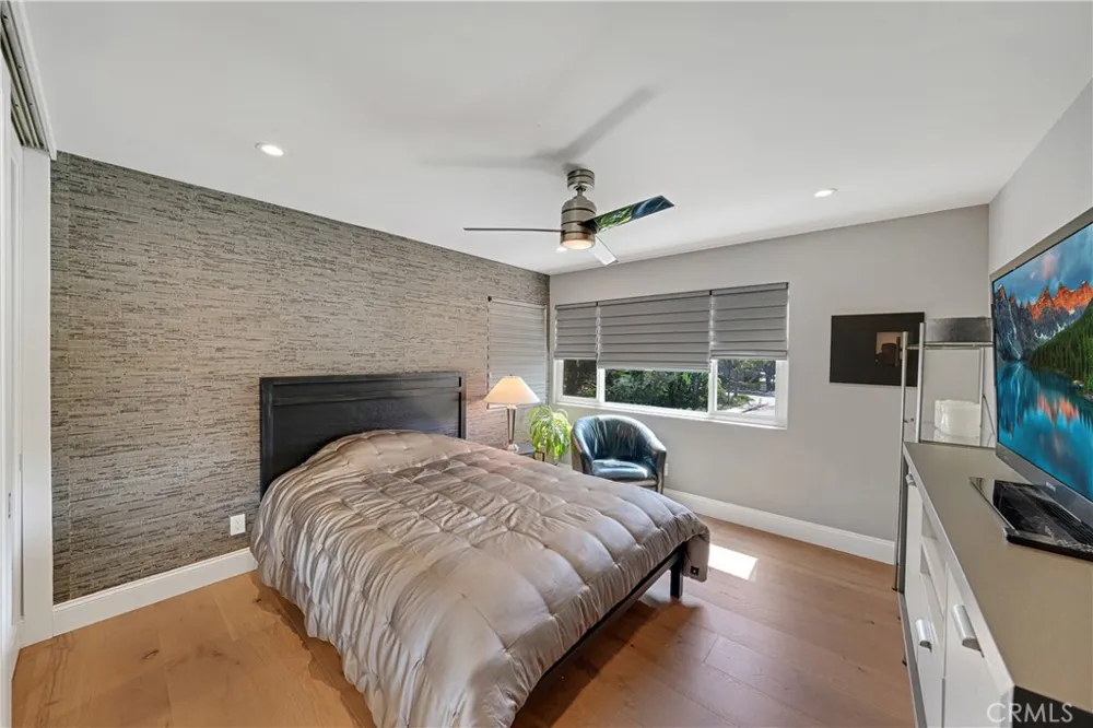 3112 Corte Hermosa Newport Beach, CA 92660