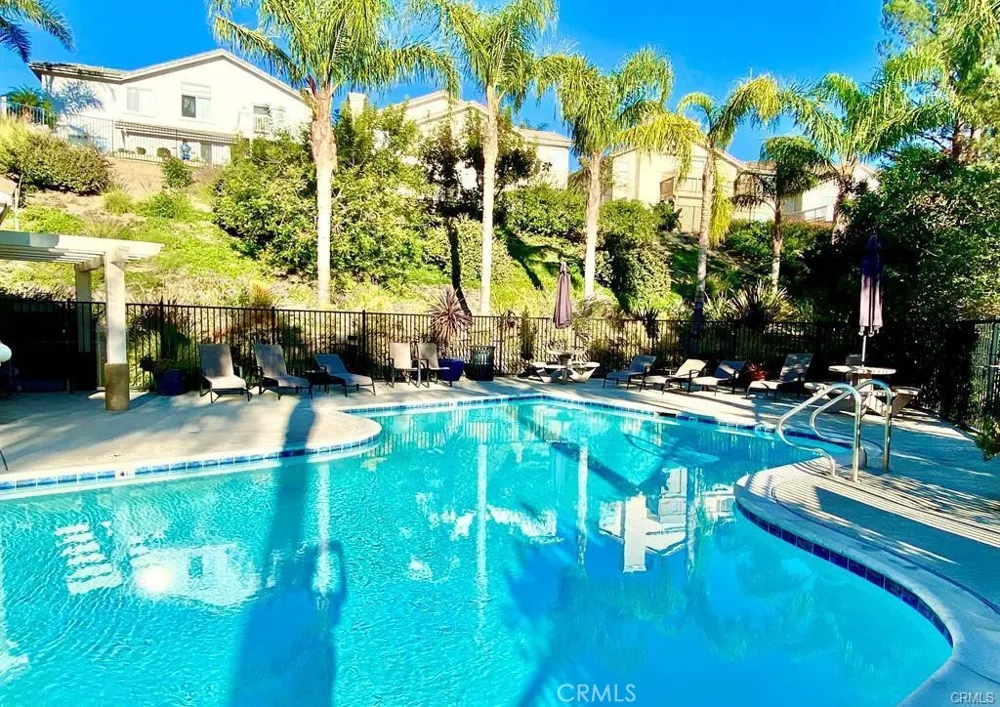 5735 Tonopah Court Simi Valley, CA 93063