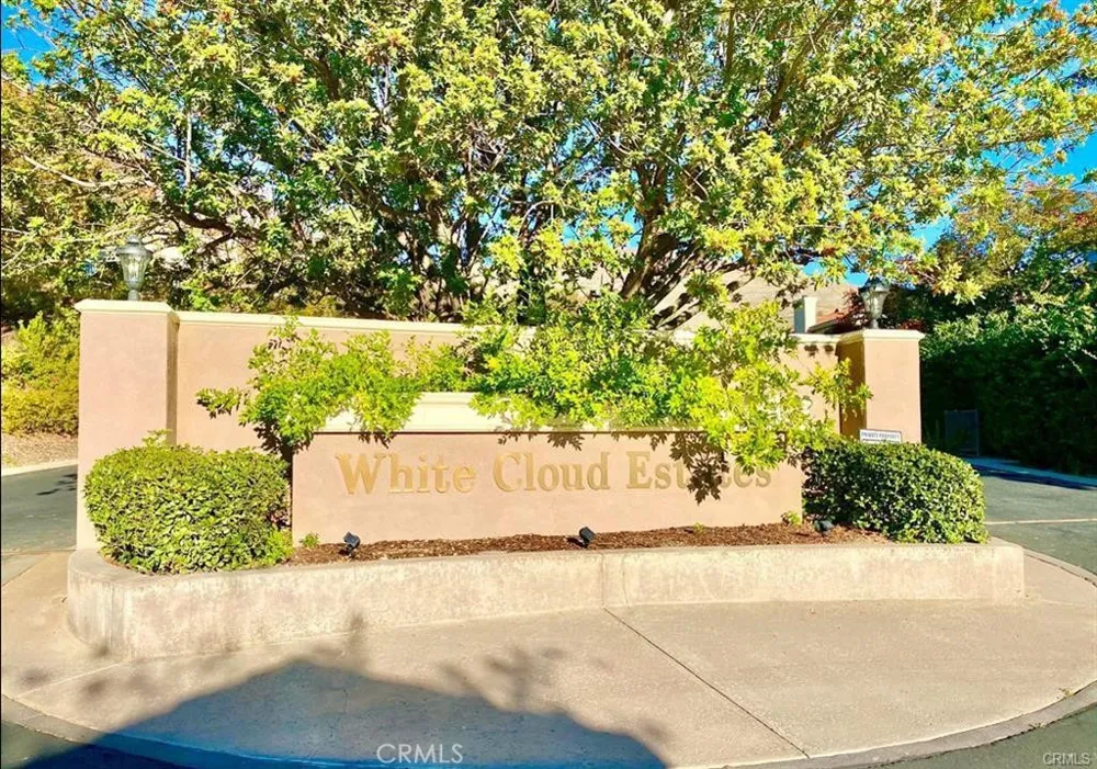 5735 Tonopah Court Simi Valley, CA 93063
