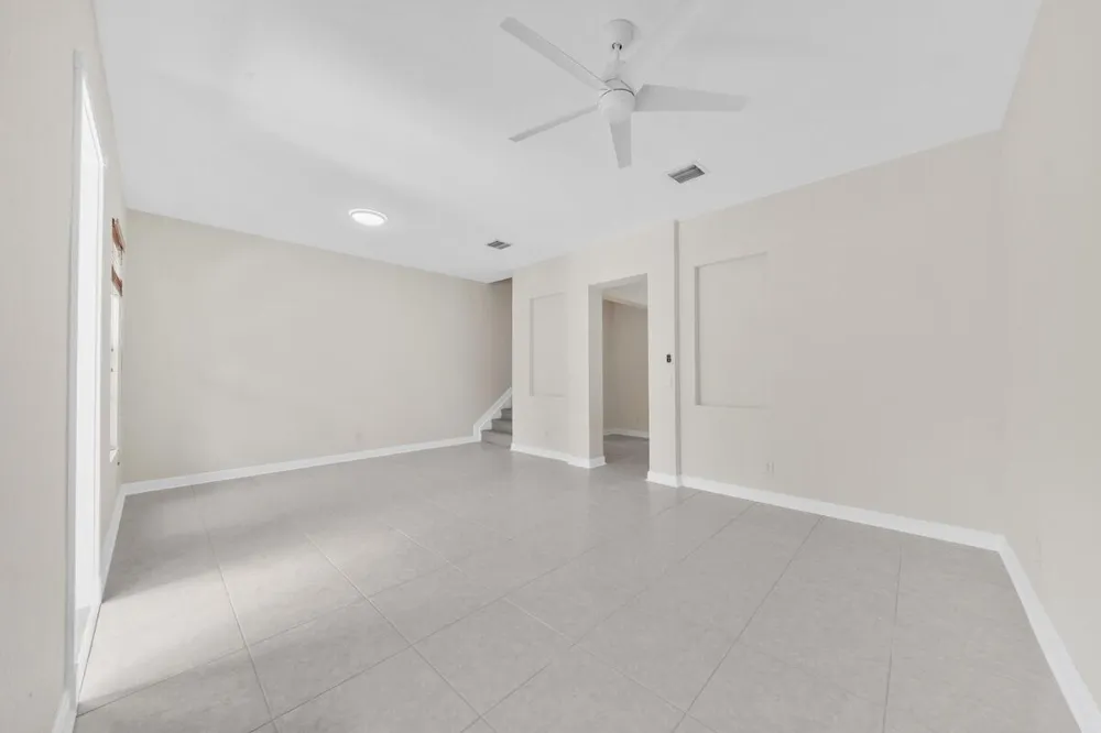 8304 NW 8th Terrace Boca Raton, FL 33487