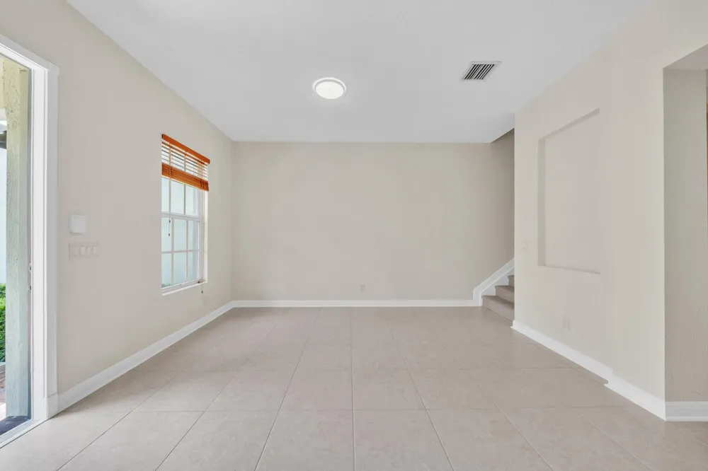 8304 NW 8th Terrace Boca Raton, FL 33487