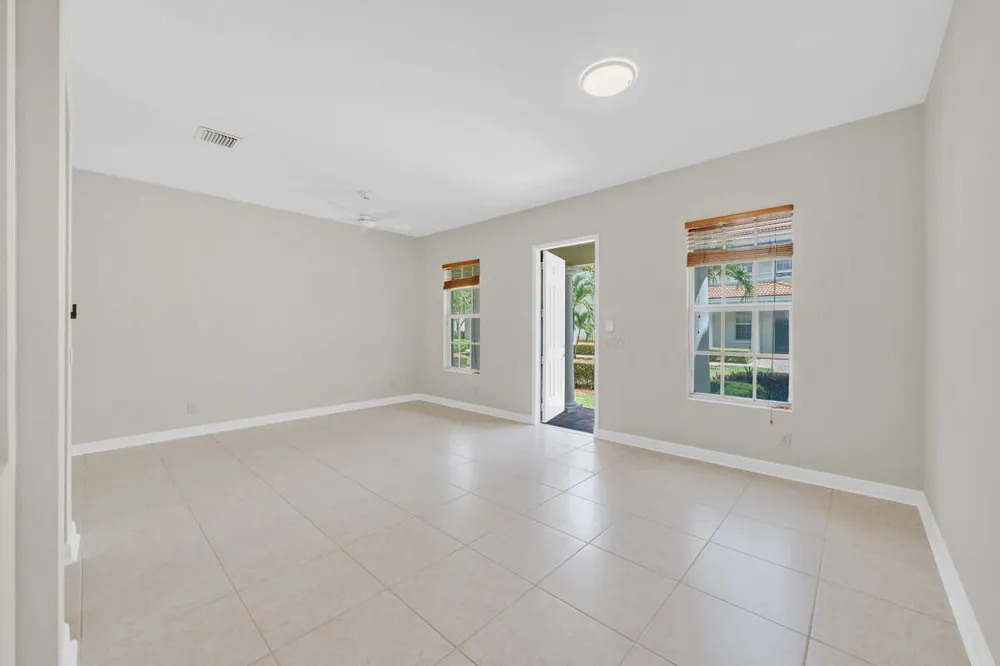 8304 NW 8th Terrace Boca Raton, FL 33487