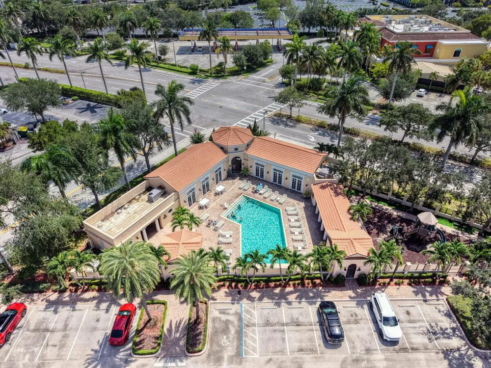 8304 NW 8th Terrace Boca Raton, FL 33487