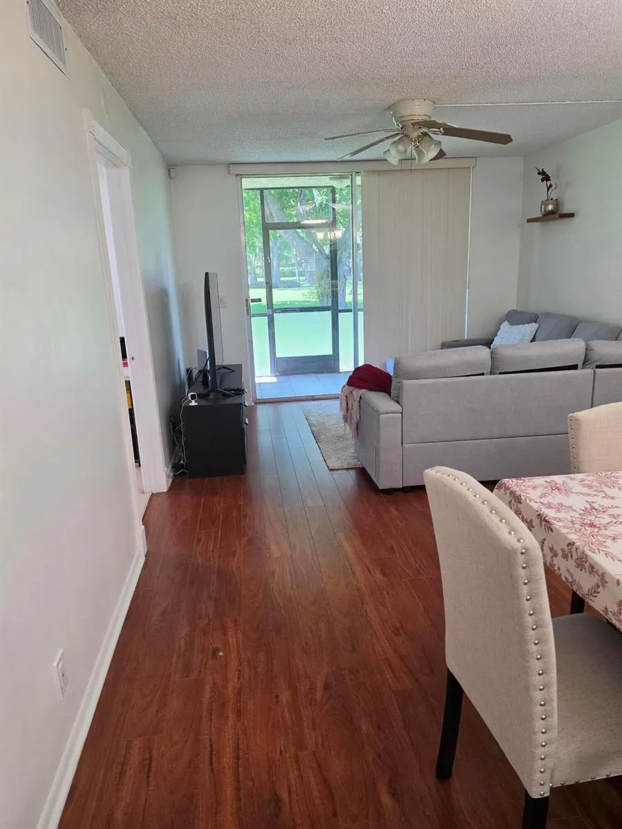 7720 NW 50TH STREET #103 Lauderhill, FL 33351