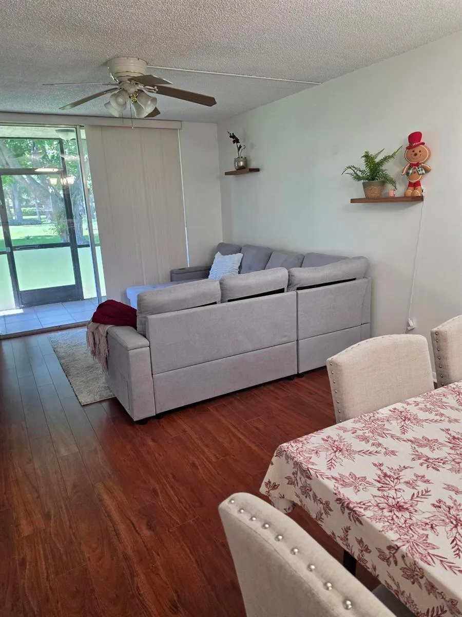 7720 NW 50TH STREET #103 Lauderhill, FL 33351