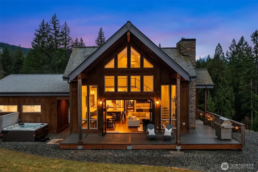 126 Burl Lane Packwood, WA 98361