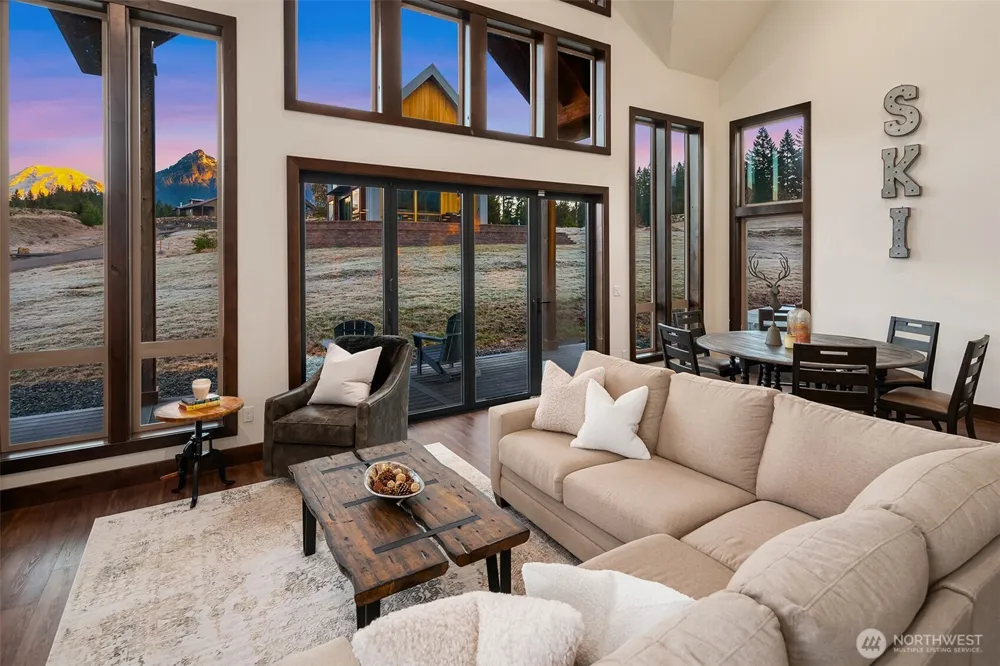 126 Burl Lane Packwood, WA 98361