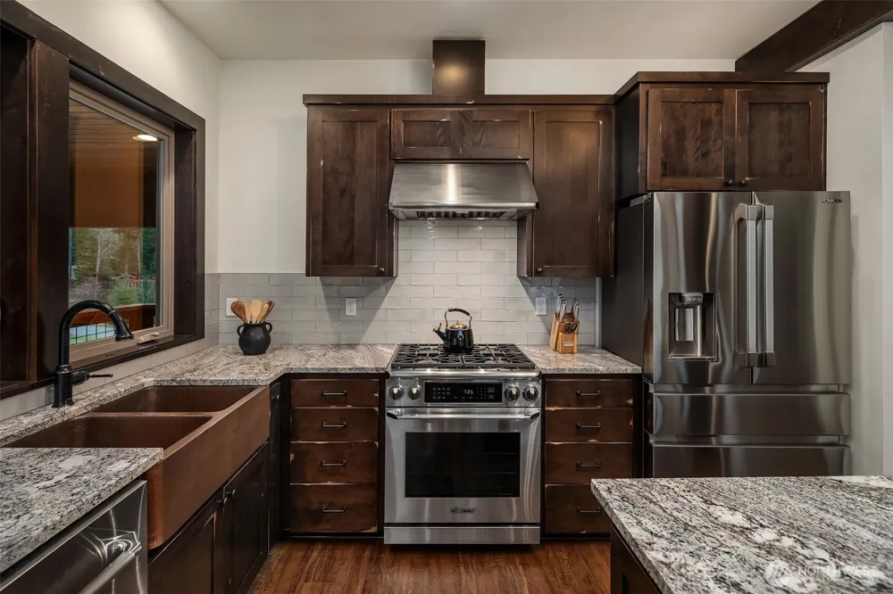 126 Burl Lane Packwood, WA 98361