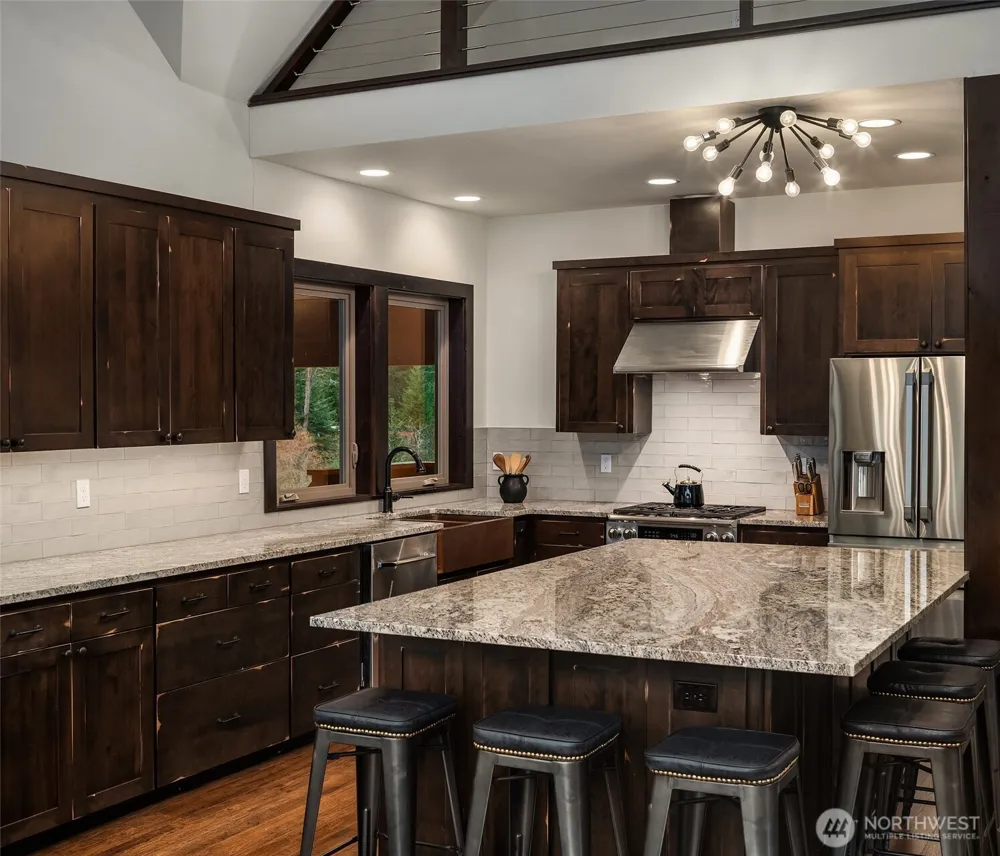 126 Burl Lane Packwood, WA 98361