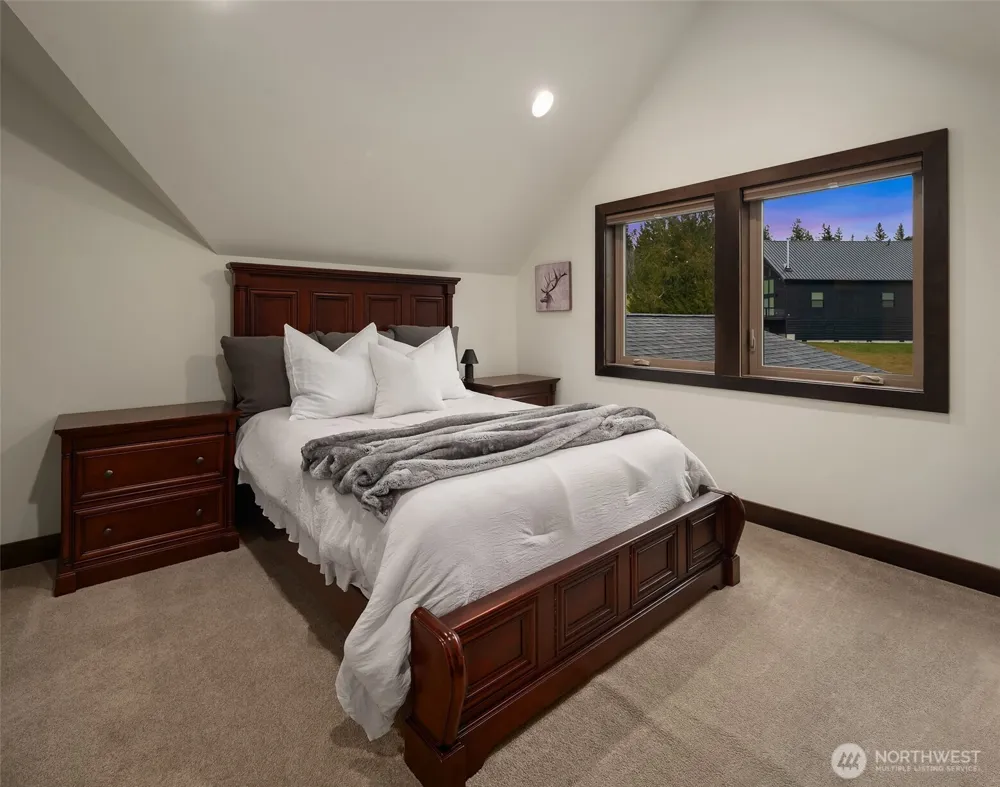 126 Burl Lane Packwood, WA 98361