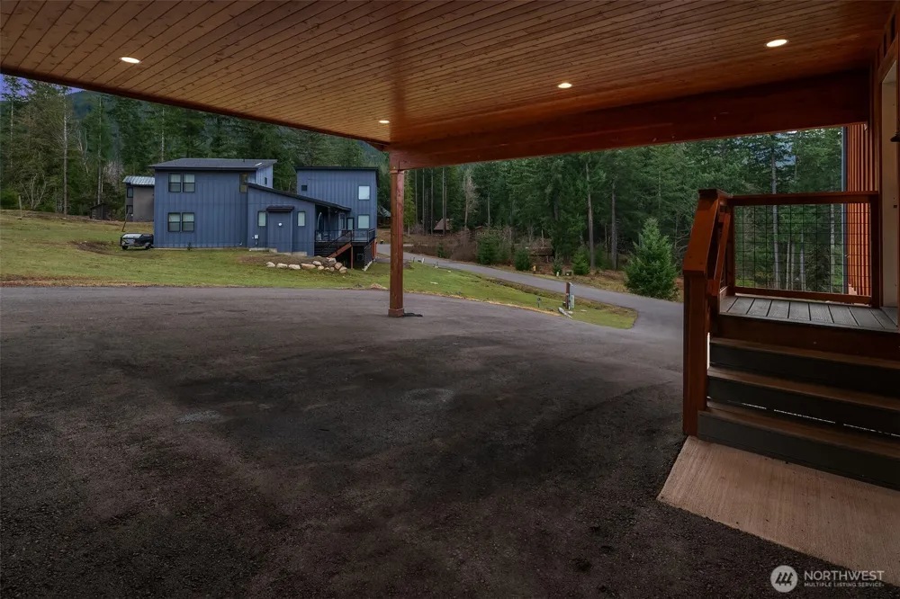 126 Burl Lane Packwood, WA 98361