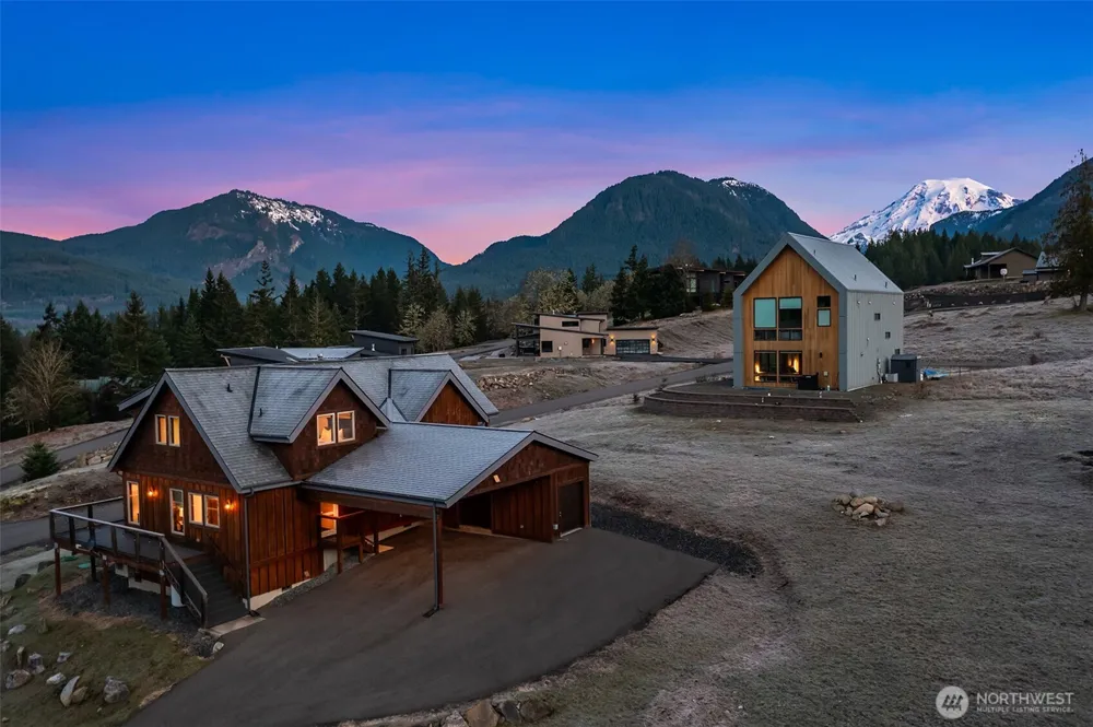 126 Burl Lane Packwood, WA 98361