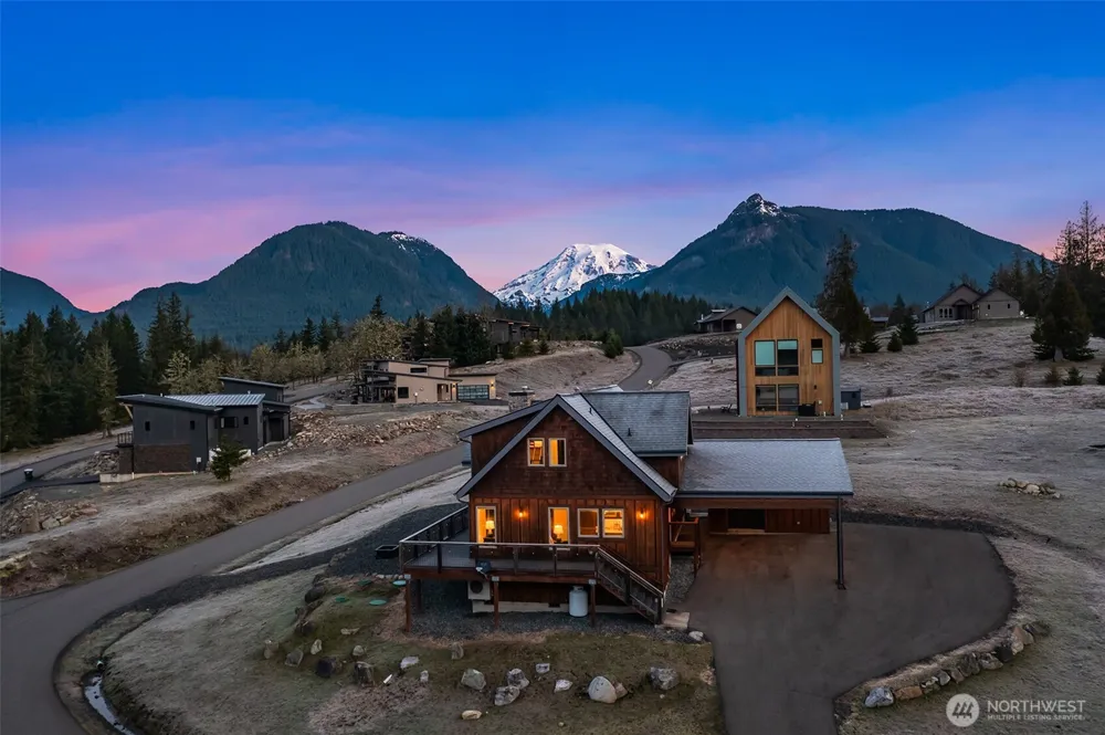 126 Burl Lane Packwood, WA 98361