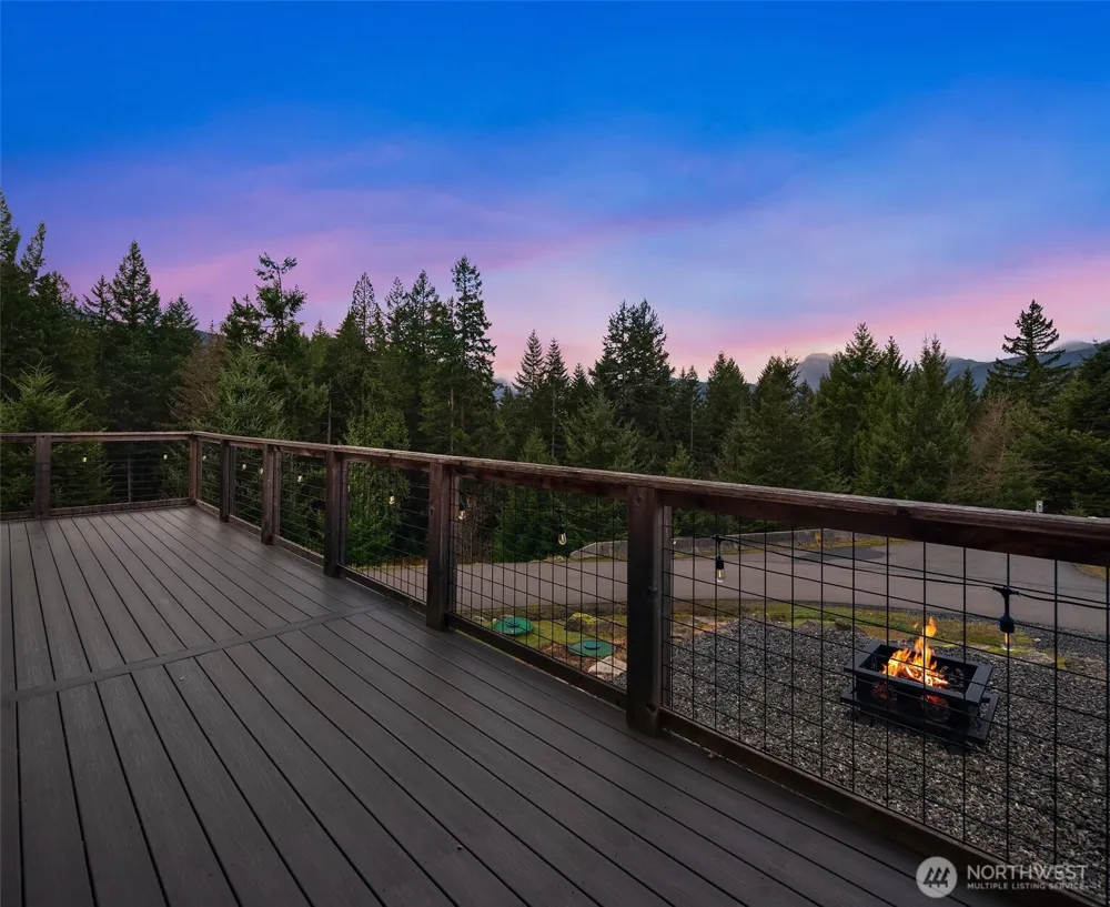 126 Burl Lane Packwood, WA 98361