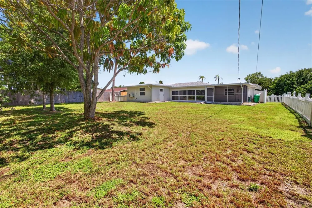 312 READING STREET NW Port Charlotte, FL 33952