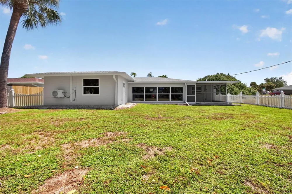 312 READING STREET NW Port Charlotte, FL 33952
