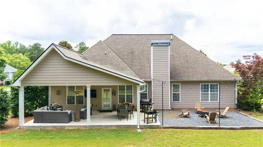 112 Caraway Road Locust Grove, GA 30248