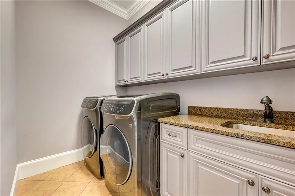 1049 Highland Village Trail Mableton, GA 30126