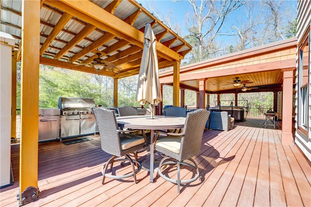 1049 Highland Village Trail Mableton, GA 30126