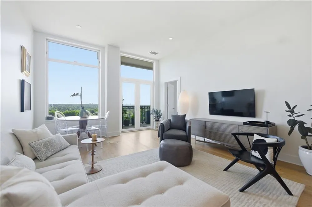3820 Roswell Road #1012 Atlanta, GA 30342
