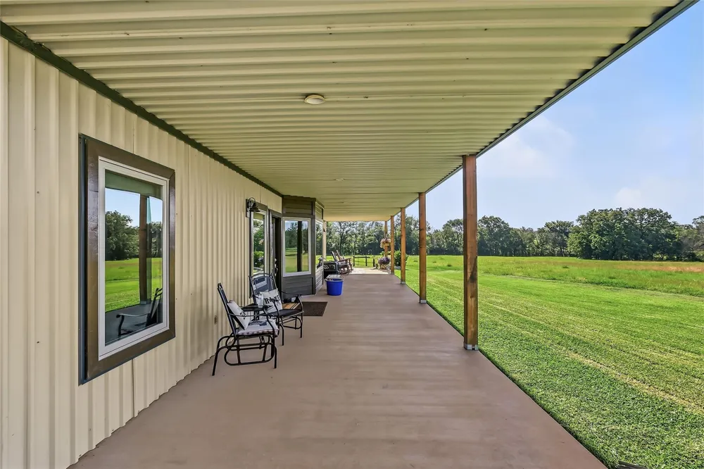 11082 Us Highway 75 S Leona, TX 75850