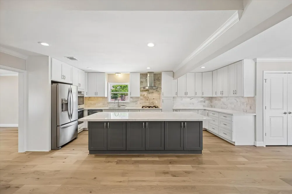 9407 Cranleigh Court Houston, TX 77096