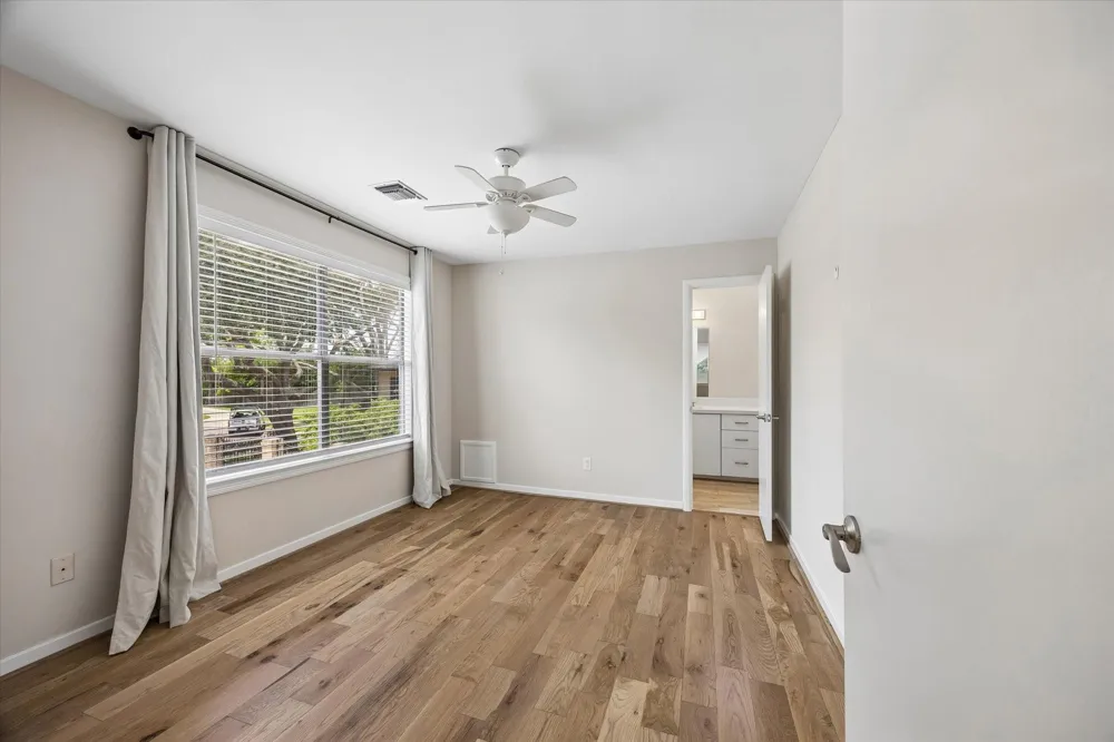 9407 Cranleigh Court Houston, TX 77096