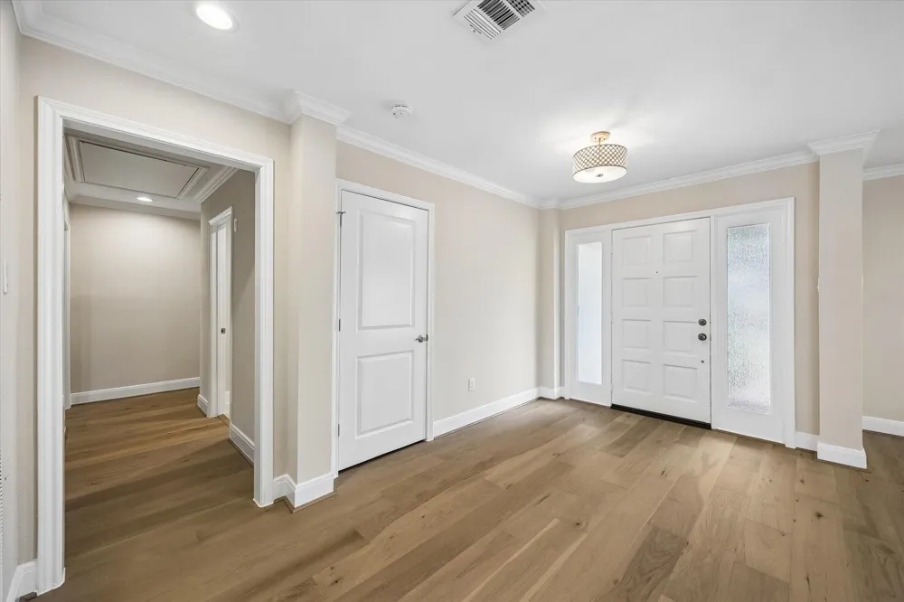 9407 Cranleigh Court Houston, TX 77096