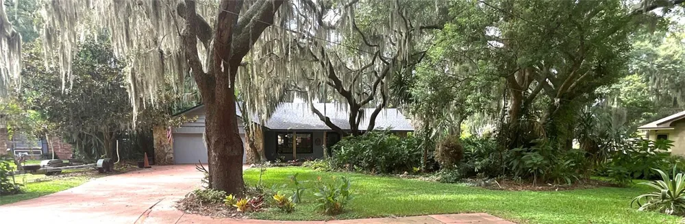2430 W COUNTY ROAD 44 Eustis, FL 32726