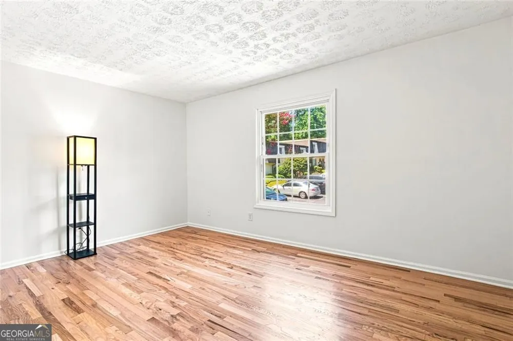 6304 Park AVE Sandy Springs, GA 30342
