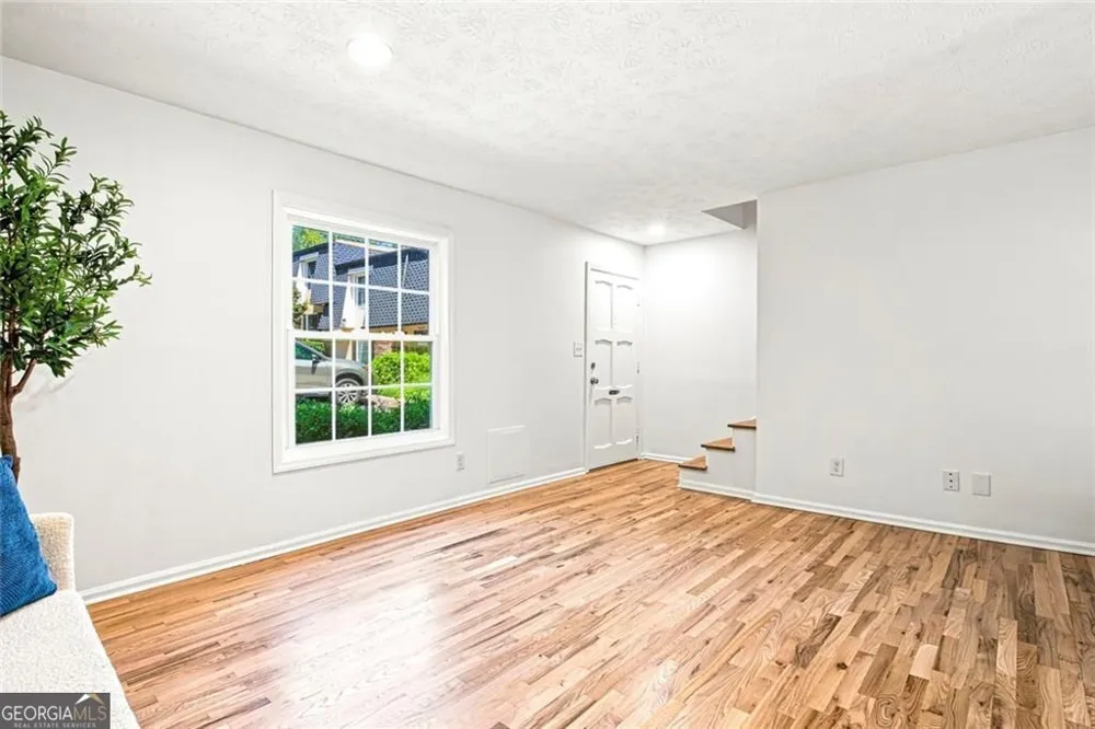 6304 Park AVE Sandy Springs, GA 30342