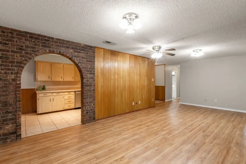126 Private Road 6080 Mabank, TX 75147