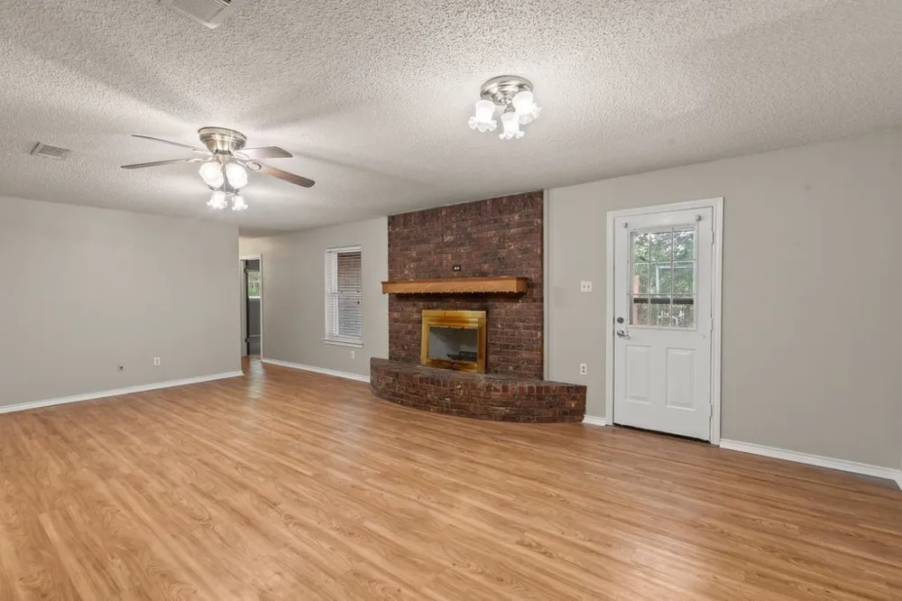 126 Private Road 6080 Mabank, TX 75147