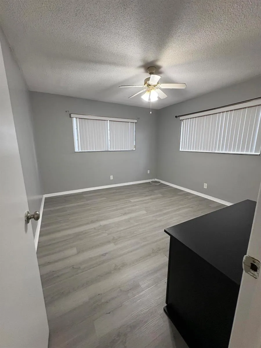 2031 DEWEY STREET #101 Hollywood, FL 33020