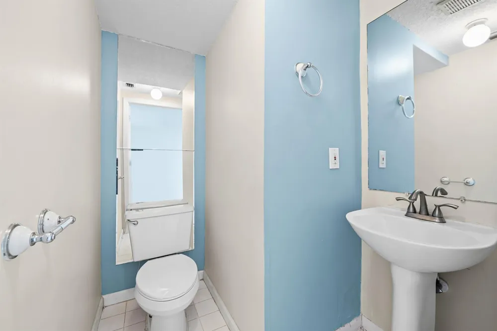 10565 NW 57TH COURT #10565 Coral Springs, FL 33076