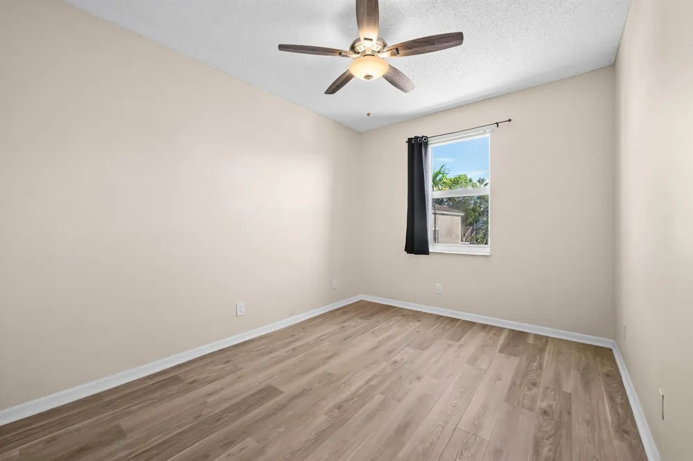 10565 NW 57TH COURT #10565 Coral Springs, FL 33076