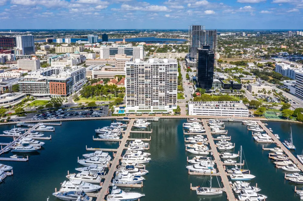 400 Flagler Drive #501 West Palm Beach, FL 33401