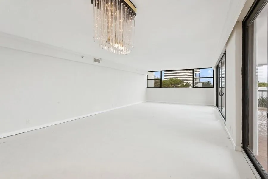 400 Flagler Drive #501 West Palm Beach, FL 33401