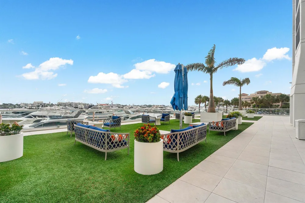 400 Flagler Drive #501 West Palm Beach, FL 33401