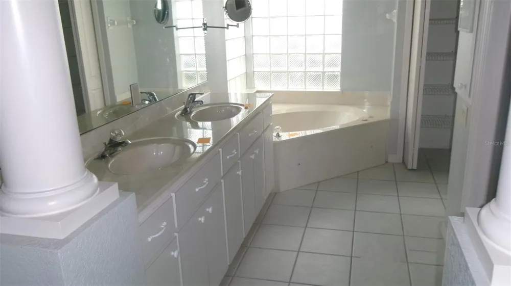 2141 PETERBOROUGH ROAD Punta Gorda, FL 33983