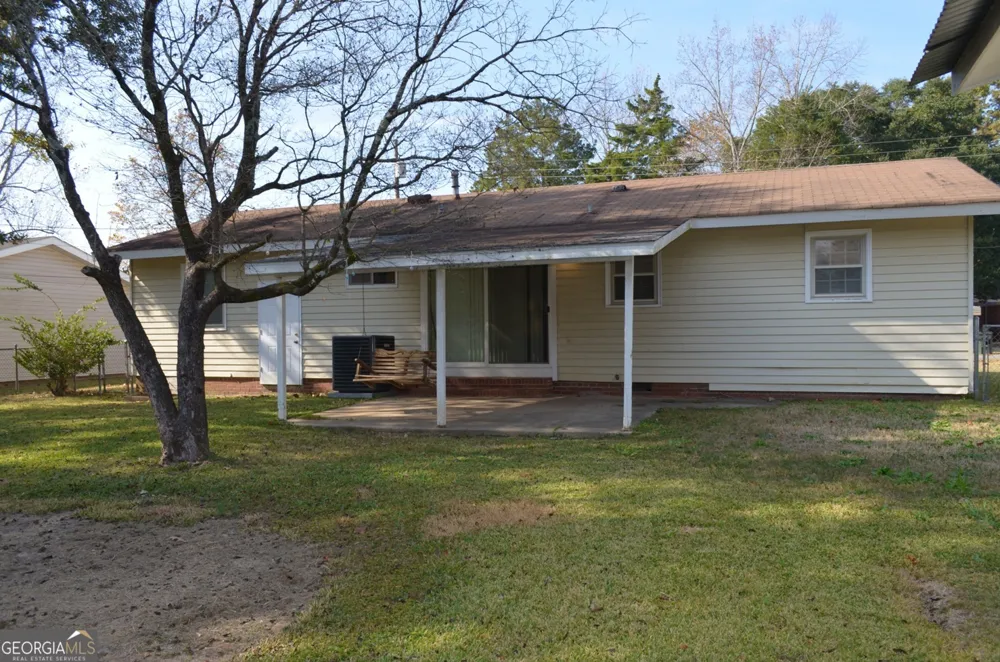 102 Williams ST Warner Robins, GA 31088