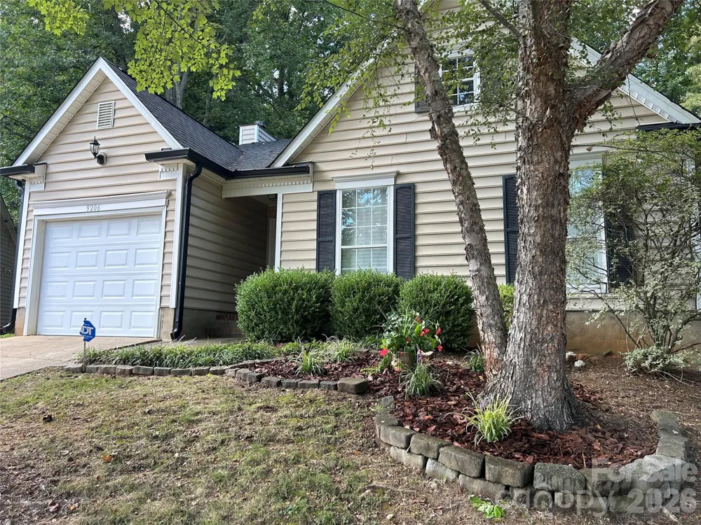 9206 Rotherham Lane Charlotte, NC 28216