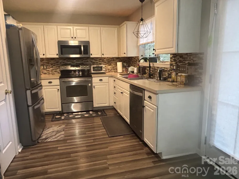 9206 Rotherham Lane Charlotte, NC 28216