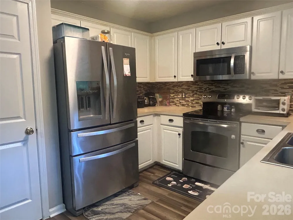 9206 Rotherham Lane Charlotte, NC 28216