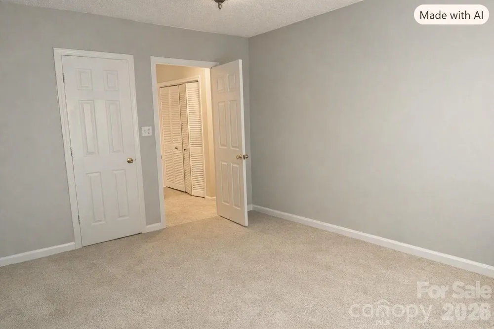 9206 Rotherham Lane Charlotte, NC 28216